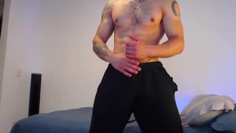 max_xl_ online show from November 29, 3:59 pm