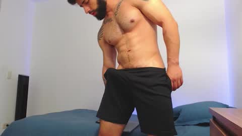 max_xl_ online show from March 17, 4:10 pm