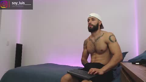 Snapshot of max_xl_ chatting on July 14, 2:56 pm max_xl_ online show from July 14, 2:56 pm