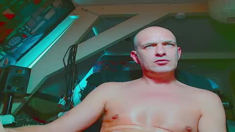 maxhardcore77 online show from September 28, 6:41 am