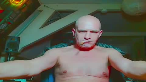 maxhardcore77 online show from November 27, 6:26 am