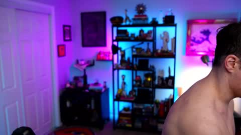 Max Hughes online show from February 22, 2:13 am