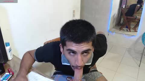 maxi dick online show from April 13, 12:10 pm