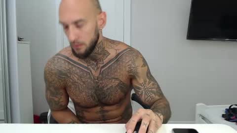 Maximus Fox online show from July 21, 6:49 am