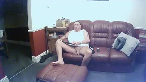 MAX online show from January 17, 12:20 am