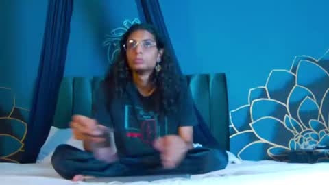 Snapshot of maxi_max0 chatting on July 13, 7:27 pm Maxi Max online show from July 13, 7:27 pm