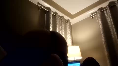 Snapshot of maxichaud chatting on October 18, 8:04 am Maxichaud online show from October 18, 8:04 am