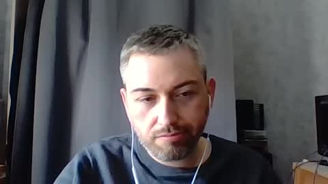 Snapshot of maximefrxx chatting on June 14, 2:30 pm Maxime online show from June 14, 2:30 pm