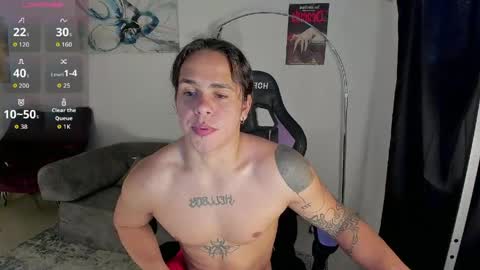 Snapshot of maximiliano_scoott_ chatting on May 17, 9:44 pm maximiliano_scoott_ online show from May 17, 9:44 pm