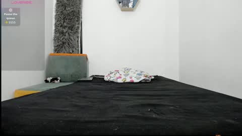 Snapshot of maximo__77 chatting on October 1, 11:33 pm maximo__77 online show from October 1, 11:33 pm