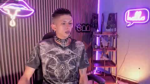 MAXIMO online show from March 18, 1:20 am