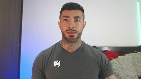 Independent Model online show from April 18, 2:37 am