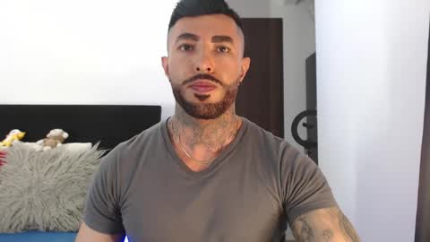 Snapshot of maximus_golden chatting on May 12, 3:58 am Independent Model online show from May 12, 3:58 am