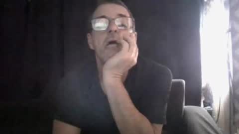 Snapshot of maximus_oreally chatting on March 9, 5:11 am Max online show from March 9, 5:11 am