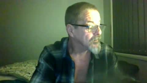 Snapshot of maximus_oreally chatting on June 4, 2:34 pm Max online show from June 4, 2:34 pm