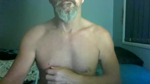 Snapshot of maximus_oreally chatting on June 28, 4:18 am Max online show from June 28, 4:18 am