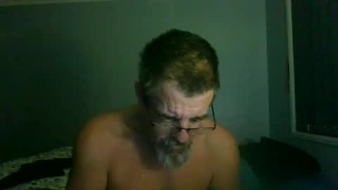 Snapshot of maximus_oreally chatting on July 3, 2:29 am Max online show from July 3, 2:29 am