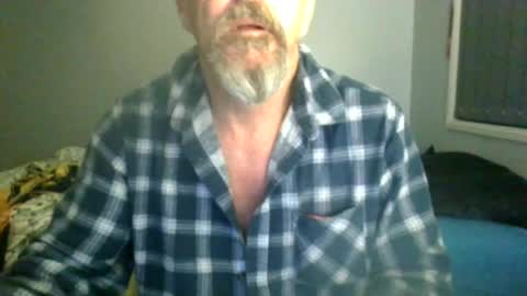 Snapshot of maximus_oreally chatting on July 16, 11:00 pm Max online show from July 16, 11:00 pm