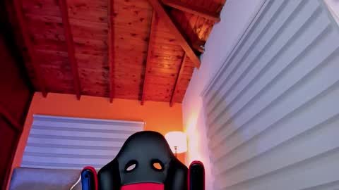 Maximus Clark online show from February 21, 1:50 am