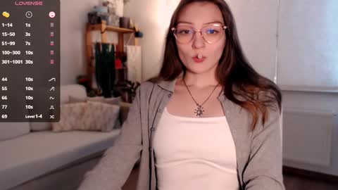 Snapshot of maxinele chatting on February 17, 12:56 pm Maxine online show from February 17, 12:56 pm