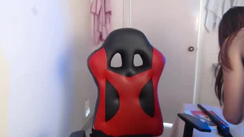 maxinesex_ online show from October 20, 1:33 pm