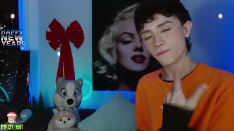 Snapshot of maxiy_001 chatting on December 31, 5:22 am Max online show from December 31, 5:22 am