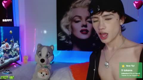 Snapshot of maxiy_001 chatting on February 8, 10:50 am Max online show from February 8, 10:50 am