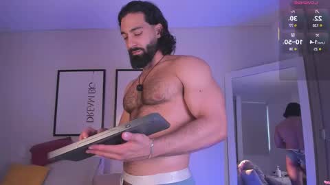 Max online show from January 16, 10:47 pm