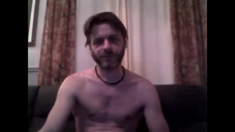 Snapshot of maxthewolf chatting on May 16, 5:04 am MaxTheWolf online show from May 16, 5:04 am