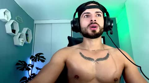 Maxi online show from November 7, 1:27 am