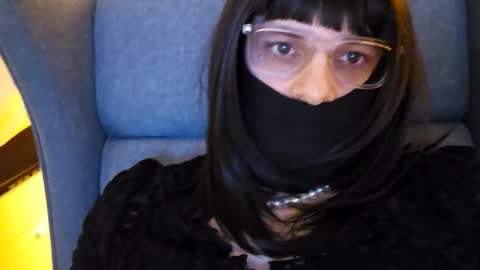 Snapshot of maxview67 chatting on February 28, 2:18 pm Max online show from February 28, 2:18 pm