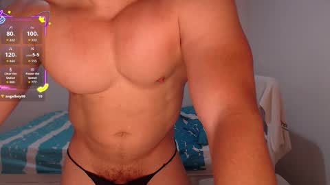 Snapshot of maxwel949813 chatting on October 11, 3:39 am Max online show from October 11, 3:39 am