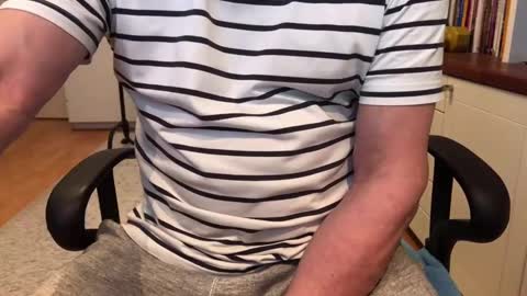 Max online show from December 9, 11:26 am