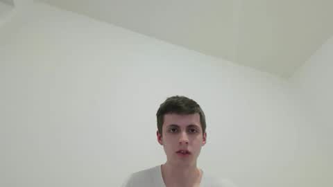 Snapshot of maxxcool12 chatting on May 19, 10:05 pm maxxcool12 online show from May 19, 10:05 pm