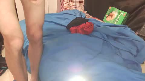 maxxou69hot online show from December 22, 1:13 am