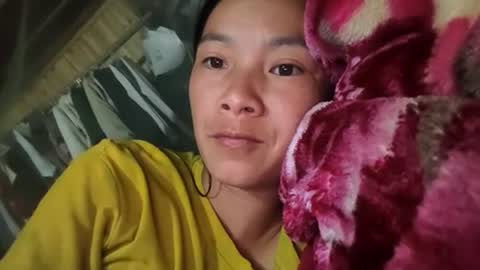 Snapshot of may_vietnamese chatting on June 24, 3:38 am may_vietnamese online show from June 24, 3:38 am