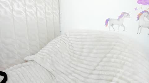 Maya online show from November 27, 2:08 pm