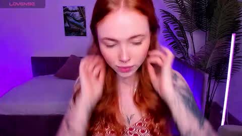 Maya online show from September 29, 2:06 am