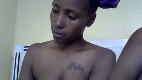 Snapshot of maya_melody chatting on February 11, 3:17 pm maya_melody online show from February 11, 3:17 pm