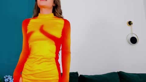 Maya online show from March 8, 2:40 pm