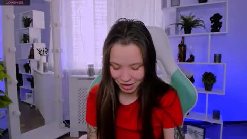 Maya online show from March 10, 7:13 am