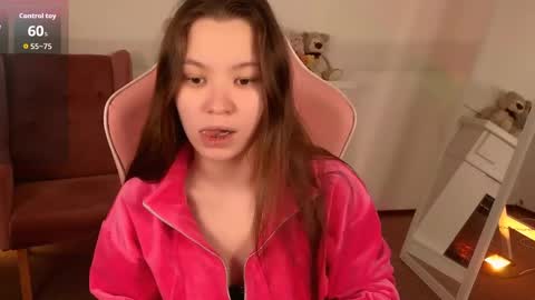 Maya online show from April 2, 6:33 am