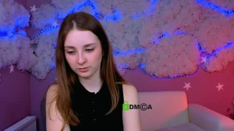 Snapshot of maya_venz chatting on April 13, 9:09 pm Maya online show from April 13, 9:09 pm