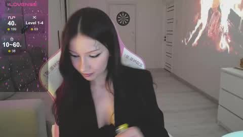 Snapshot of mayales chatting on October 4, 6:50 pm Mayales online show from October 4, 6:50 pm