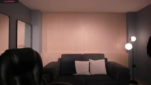 Maya online show from March 4, 3:23 am