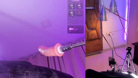 Maya online show from March 9, 5:06 pm