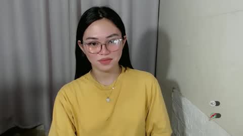 Snapshot of mayasally_ chatting on December 29, 6:35 am mayasally_ online show from December 29, 6:35 am