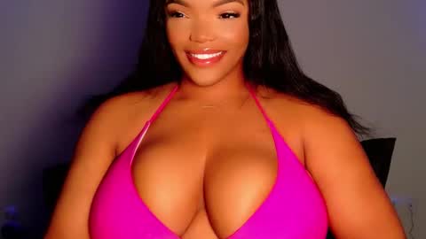 MayBabi online show from April 21, 11:05 am