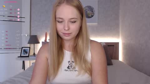 maybebabyx online show from October 9, 6:11 am