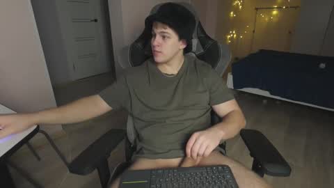 Slava and Alextatto online show from January 7, 5:59 pm